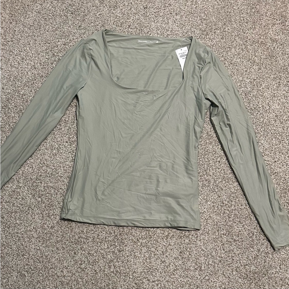 Abercrombie & Fitch Long Sleeve Top in Sage Green